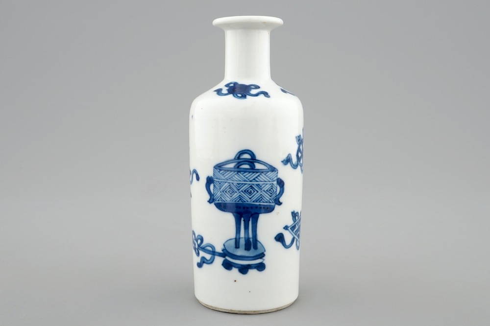 A small Chinese blue and white rouleau vase, Kangxi